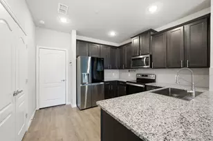 1268 Jones Trl, Lewisville, TX 75077 - Photo 7