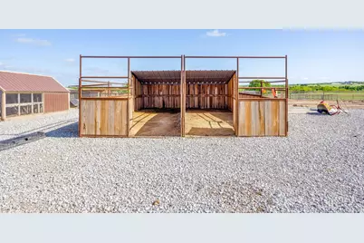 3678 County Road 3655, Bridgeport, TX 76426 - Photo 31