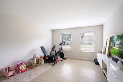 12208 Treeview Lane, Farmers Branch, TX 75234 - Photo 21
