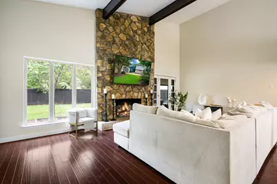 12208 Treeview Lane, Farmers Branch, TX 75234 - Photo 5