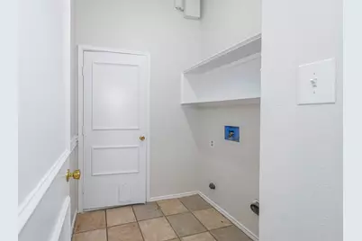 709 Raywood Drive, Grand Prairie, TX 75052 - Photo 15