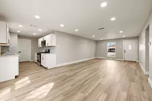 5832 Rosalyn Dr, Watauga, TX 76148 - Photo 5