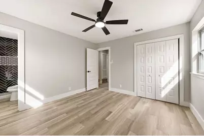 5832 Rosalyn Drive, Watauga, TX 76148 - Photo 11