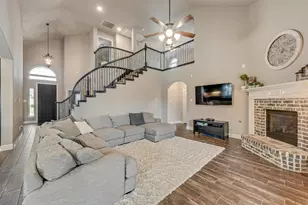 7156 Playa Imperial Ln, Grand Prairie, TX 75054 - Photo 13