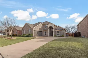 7156 Playa Imperial Ln, Grand Prairie, TX 75054 - Photo 1