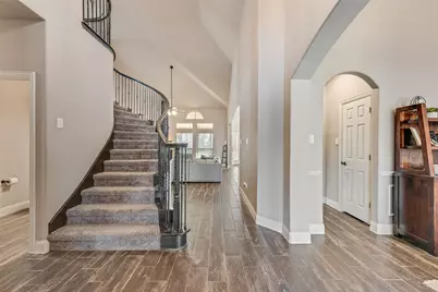 7156 Playa Imperial Lane, Grand Prairie, TX 75054 - Photo 3