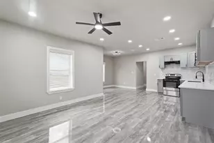 1914 Leath St, Dallas, TX 75212 - Photo 3