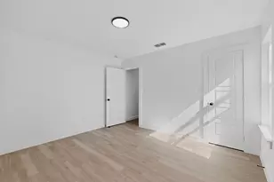 8650 Comer Dr, Dallas, TX 75217 - Photo 29