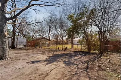 8650 Comer Drive, Dallas, TX 75217 - Photo 39