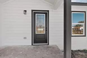 8650 Comer Dr, Dallas, TX 75217 - Photo 5