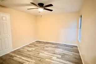 3827 Biglow Dr, Dallas, TX 75216 - Photo 7