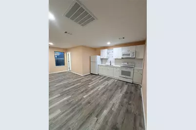 3827 Biglow Drive, Dallas, TX 75216 - Photo 3