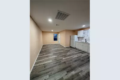 3827 Biglow Drive, Dallas, TX 75216 - Photo 1