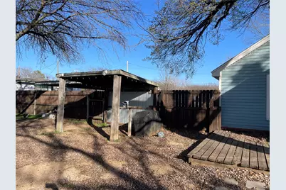 110 S Hubbard Street, Alvord, TX 76225 - Photo 5