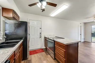 57 Coffee Tavern Road, Bedford, TX 76022 - Photo 5