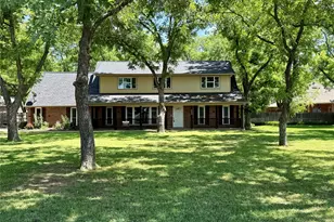 6003 Oakwood Ct, Granbury, TX 76049 - Photo 1