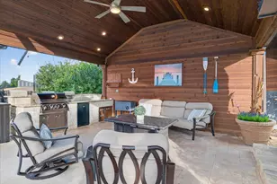 4813 Hughes Cir, Flower Mound, TX 75022 - Photo 29