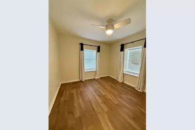 408 E Akard Street, Weatherford, TX 76086 - Photo 17