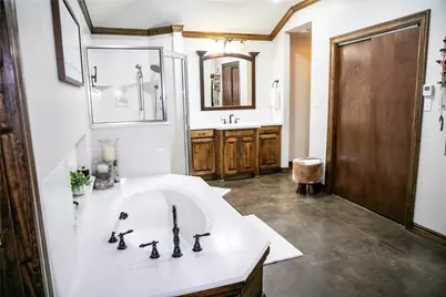 917 East Street, Graham, TX 76450 - Photo 15