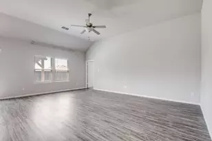 1808 Fox Glove St, Royse City, TX 75189 - Photo 3