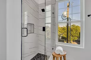 631 N Tyler St, Dallas, TX 75208 - Photo 19