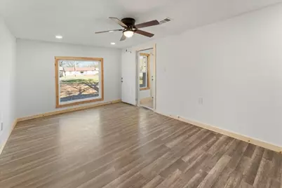 403 Halesboro Street, Bogata, TX 75417 - Photo 7