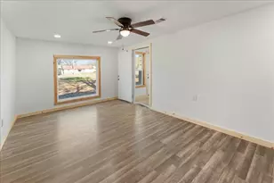 403 Halesboro St, Bogata, TX 75417 - Photo 7