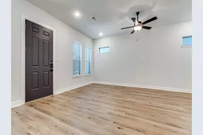 608 Aspen Valley Lane, Dallas, TX 75208 - Photo 5