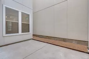 608 Aspen Valley Ln, Dallas, TX 75208 - Photo 23