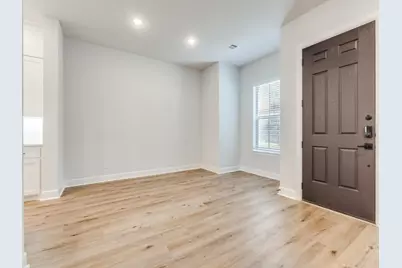 608 Aspen Valley Lane, Dallas, TX 75208 - Photo 3