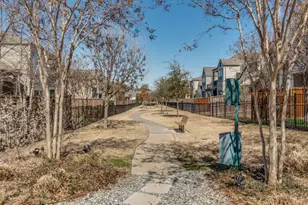 608 Aspen Valley Ln, Dallas, TX 75208 - Photo 25