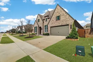 4116 Sandbrock Pkwy, Aubrey, TX 76227 - Photo 33