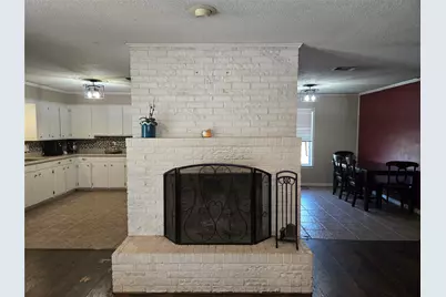 201 Robin Way Street, Mount Vernon, TX 75457 - Photo 7