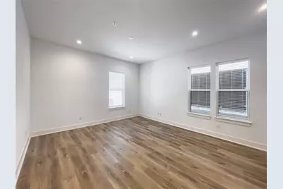 617 N Tyler Street #101, Dallas, TX 75208 - Photo 5