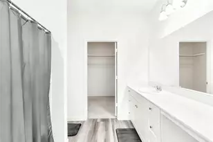 404 Stone Creek Blvd, Glenn Heights, TX 75154 - Photo 11