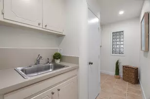 1306 Driftwood Dr, Euless, TX 76040 - Photo 31