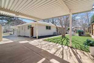 1306 Driftwood Dr, Euless, TX 76040 - Photo 35