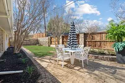 1306 Driftwood Drive, Euless, TX 76040 - Photo 37