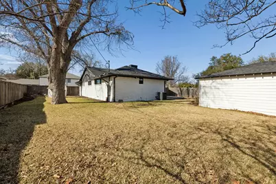 6858 Freemont Street, Dallas, TX 75231 - Photo 27