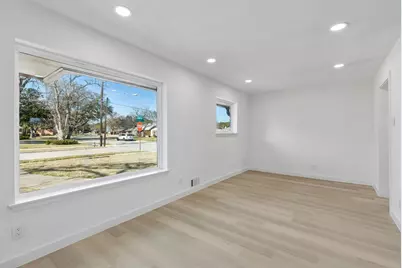 6858 Freemont Street, Dallas, TX 75231 - Photo 9