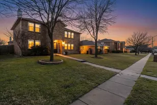 1512 Golden Grass Dr, Lancaster, TX 75134 - Photo 1