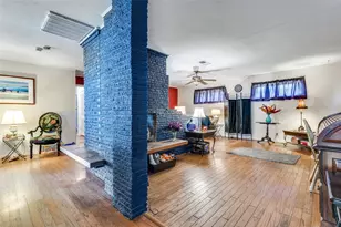 3722 Devonshire Ct W, Irving, TX 75062 - Photo 5