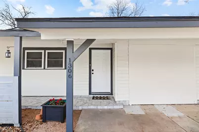 1306 E Lovers Lane, Arlington, TX 76010 - Photo 7