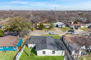 1306 E Lovers Ln, Arlington, TX 76010 - Photo 5