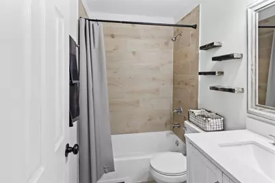 1306 E Lovers Lane, Arlington, TX 76010 - Photo 23