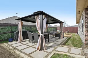 219 Chimney Rock Dr, Waxahachie, TX 75167 - Photo 25