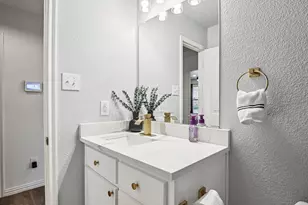 219 Chimney Rock Dr, Waxahachie, TX 75167 - Photo 19