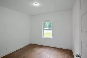 121 Circle Dr, Bogata, TX 75417 - Photo 7