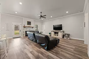 401 N Cleburne Whitney Rd, Rio Vista, TX 76093 - Photo 13