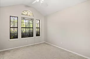 1526 Berry Patch Ln, Granbury, TX 76048 - Photo 13